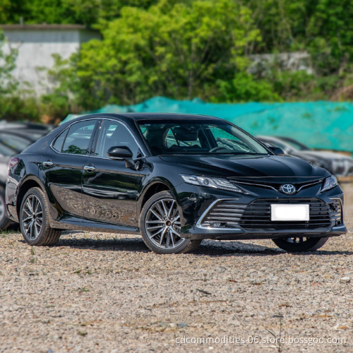 Gasoline Fuel Maximum Speed 205 4 Doors 5 Seats Three Box Car Toyota Camry Luxury For Sale